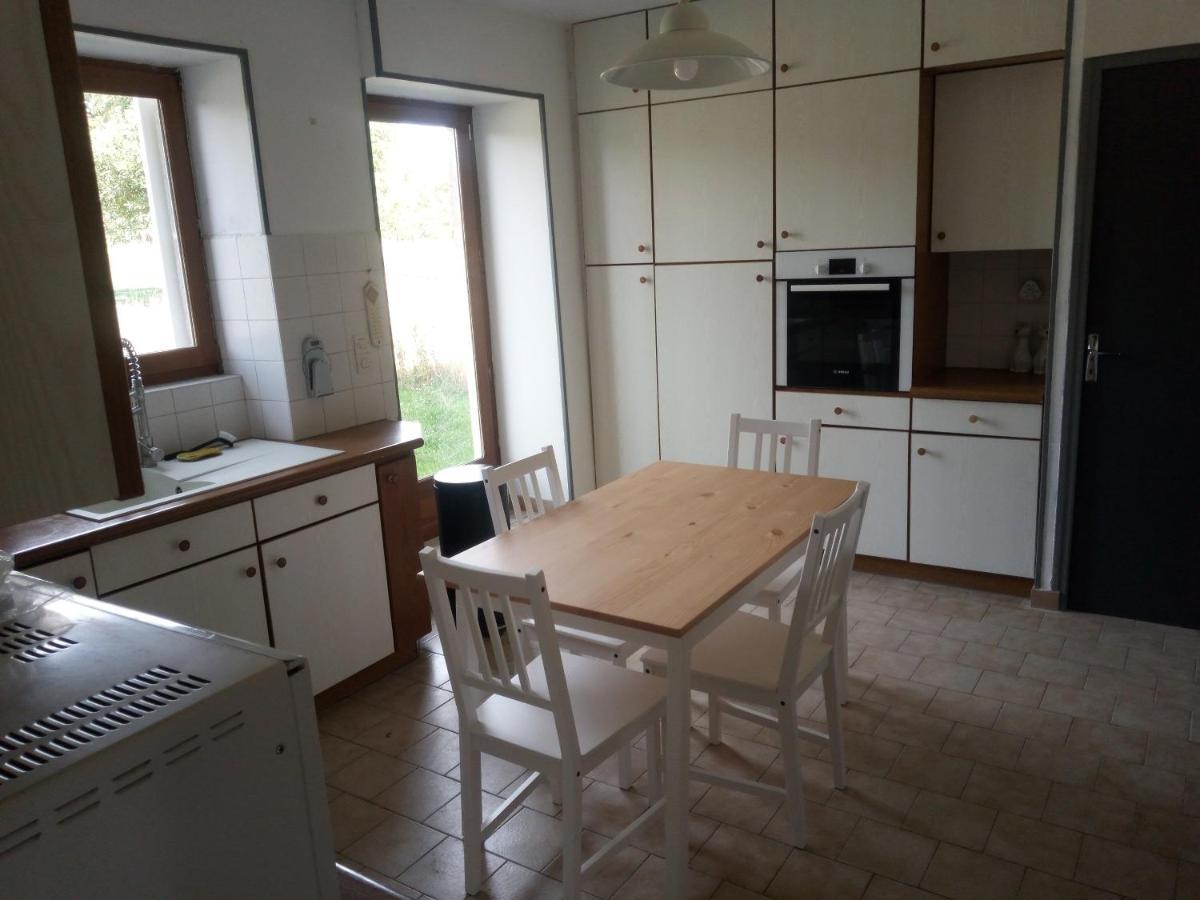 Gite A La Ferme Le Rousset Dış mekan fotoğraf